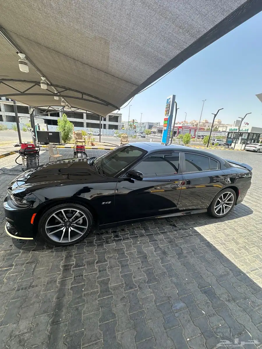 دودج تشارجر RT Premium 2