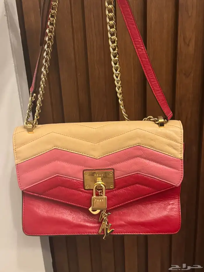 مجموعة قطع للبيع 3