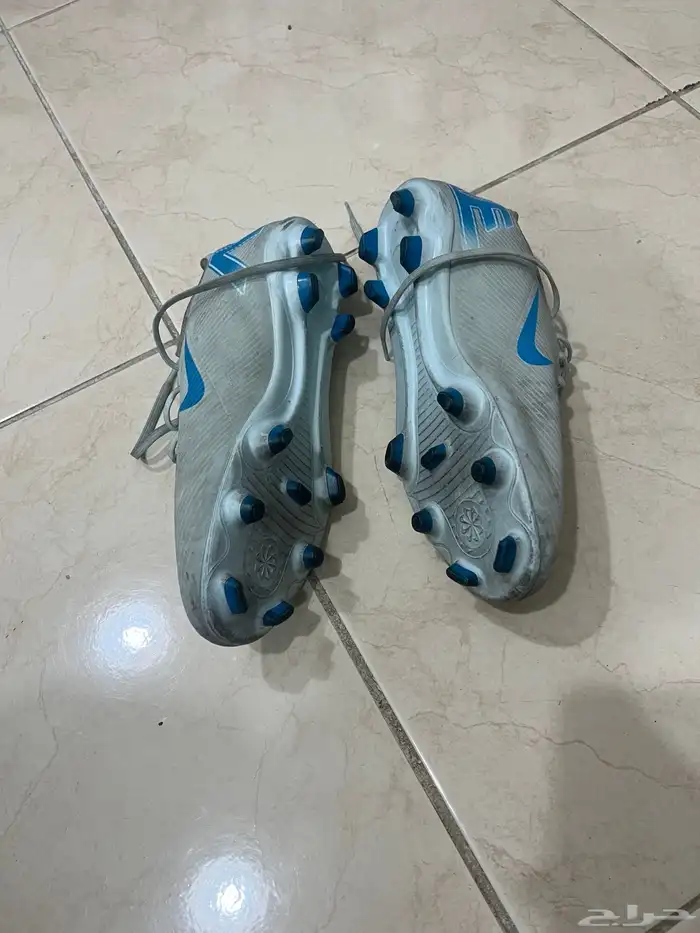 نايك 2
