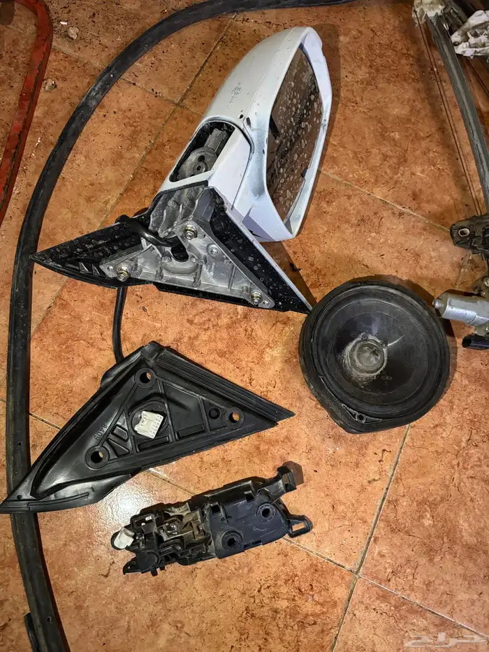 قزاز اكورد 2017 قزاز السواق والمثلث باب خلفي ورا يسار 4