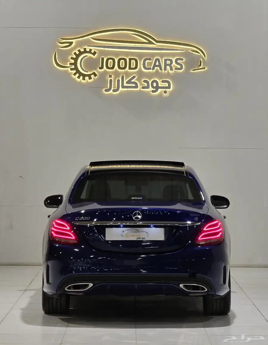 مرسيدس C200 موديل 2017 بحالة ممتازة 2