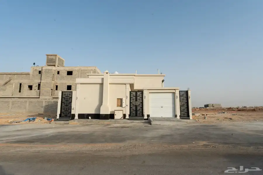دور ارضي رخصه على نظام القديم مؤسس 3شقق ضاحية نمار2030 2