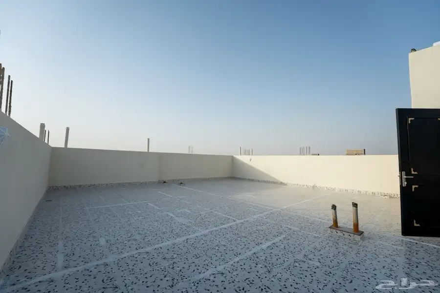 دور ارضي رخصه على نظام القديم مؤسس 3شقق ضاحية نمار2030 4