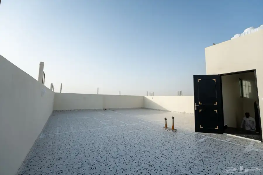 دور ارضي رخصه على نظام القديم مؤسس 3شقق ضاحية نمار2030 5