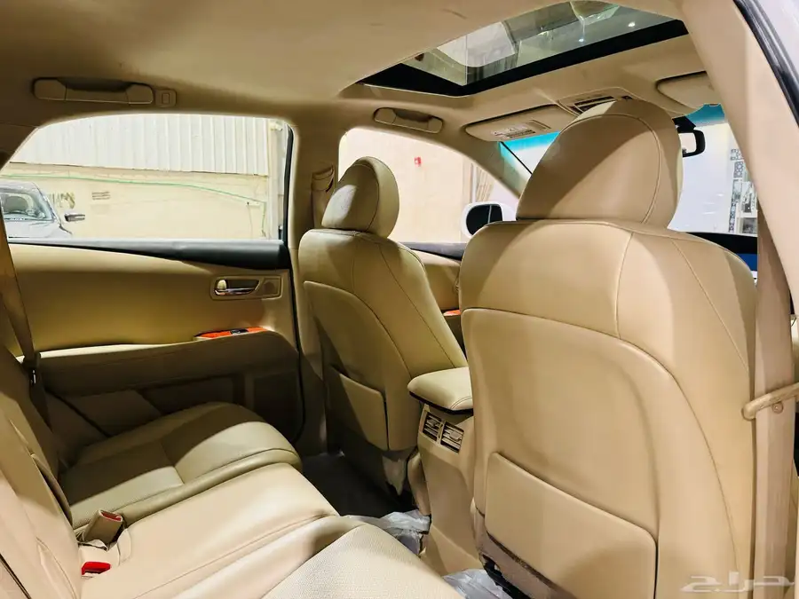 لكزس 2012 RX 350 فتحة (بحالة ممتازة) 8