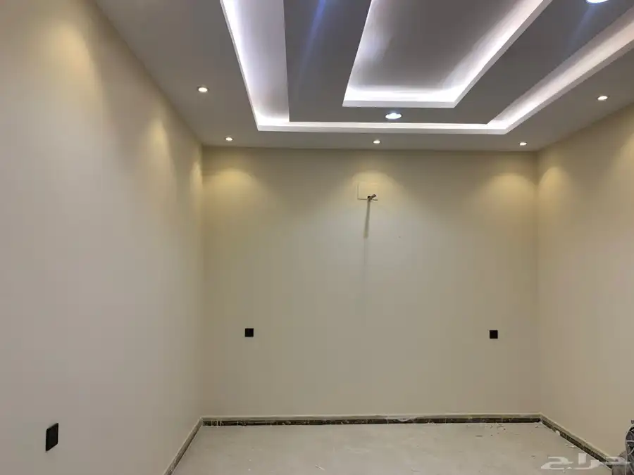 فيلا جديده للبيع المدينة مخطط المحيسن النموذجي الاناهي 3