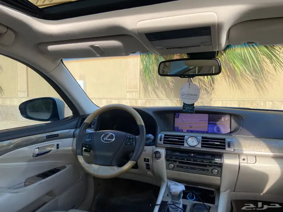 لكززس LS460 فل 2013 سعودي 8