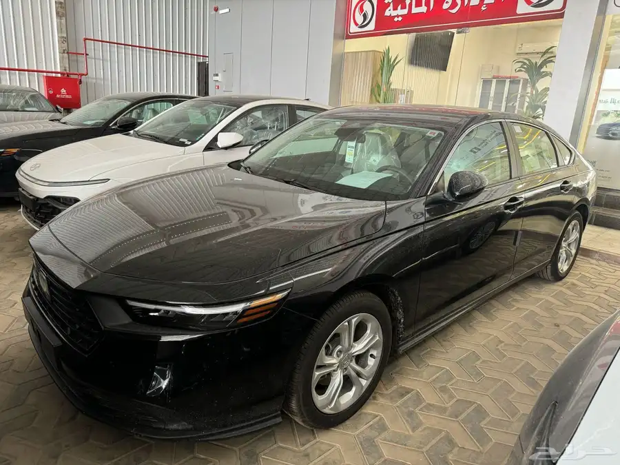 هوندا اكورد ستاندر 2025 6