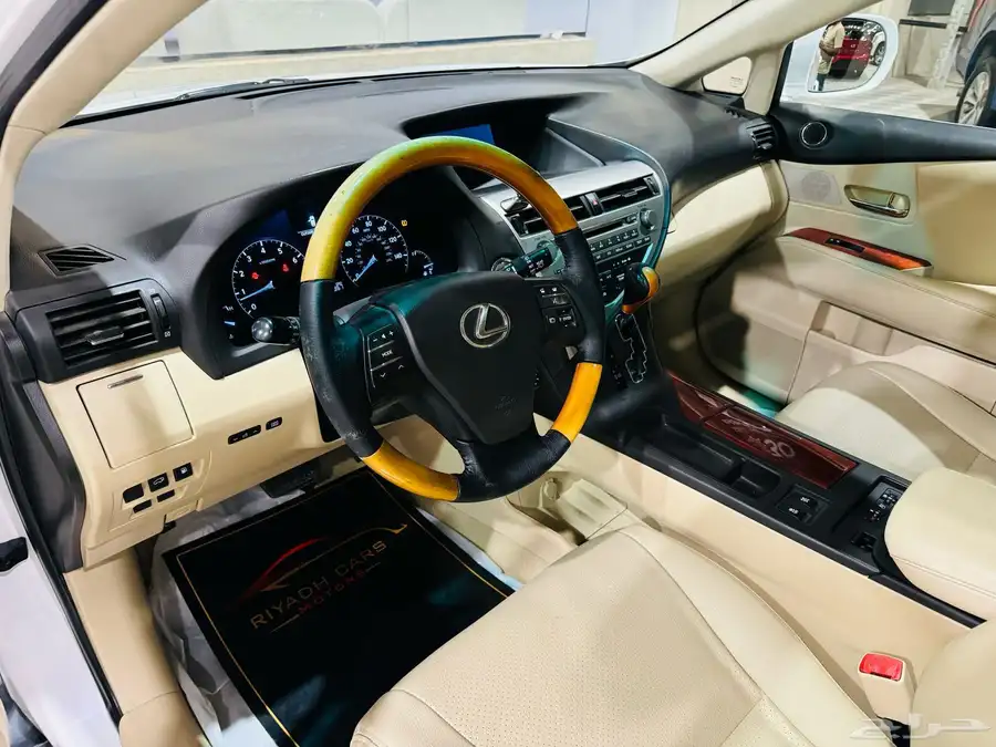 لكزس 2012 RX 350 فتحة (بحالة ممتازة) 6