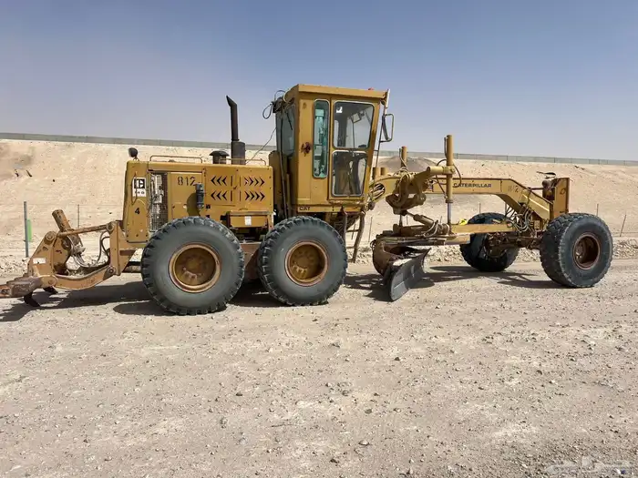 جريدر 14G للبيع موديل 83 0