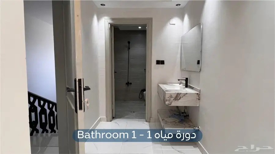 شقة للايجار في حي عرقة 4