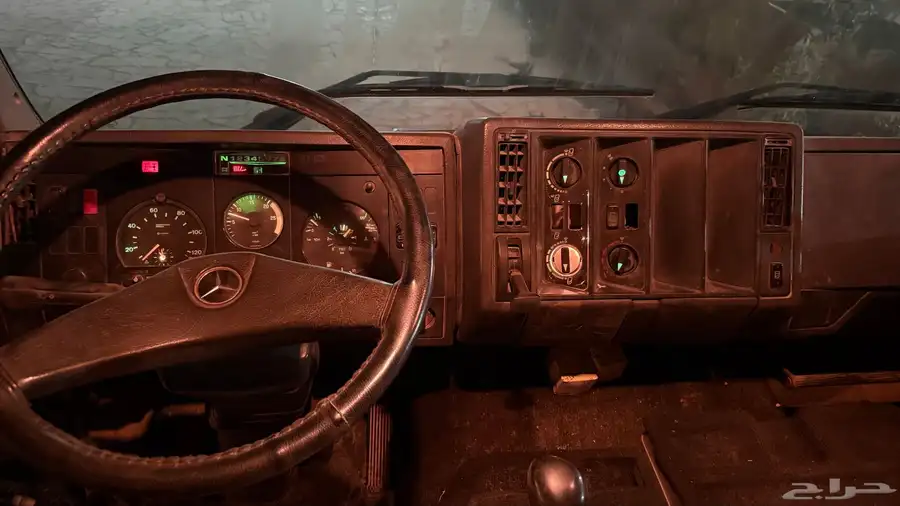 شاحنة مرسيدس 1990 5