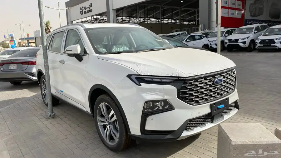 فورد تيريتوري تيتانيوم 2025 2