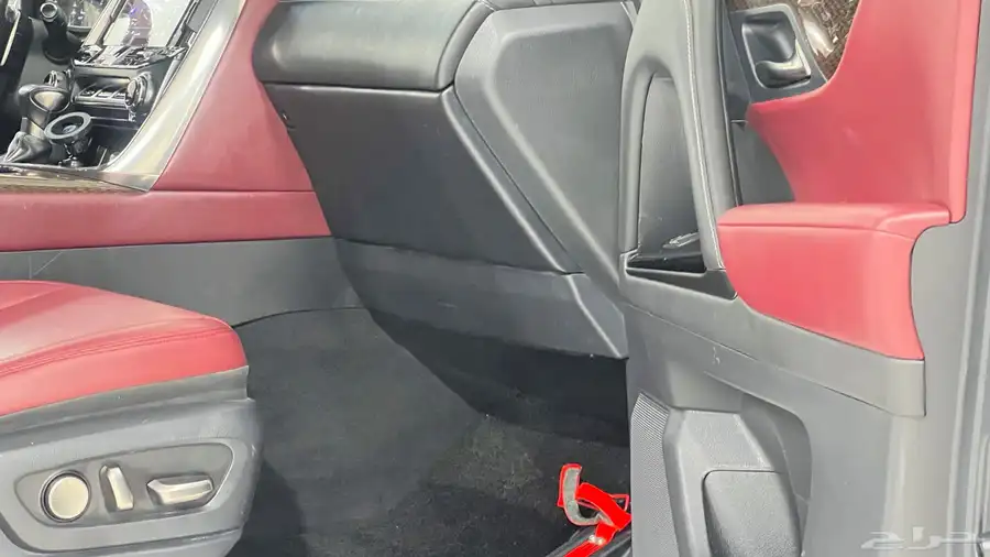 لكزس2022 LX600 BB معدل اف سبورت 9