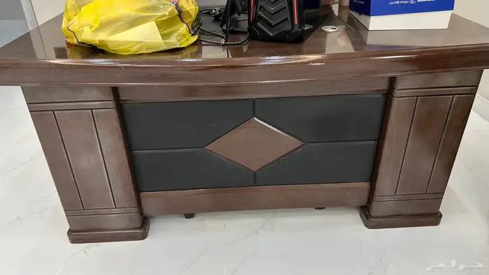 اثاث مكتبي خشب طقم للبيع 0