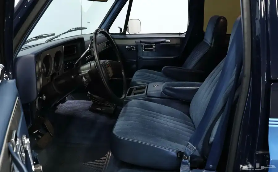 جي ام سي سوبربان 1988 GMC SUBURBAN 5