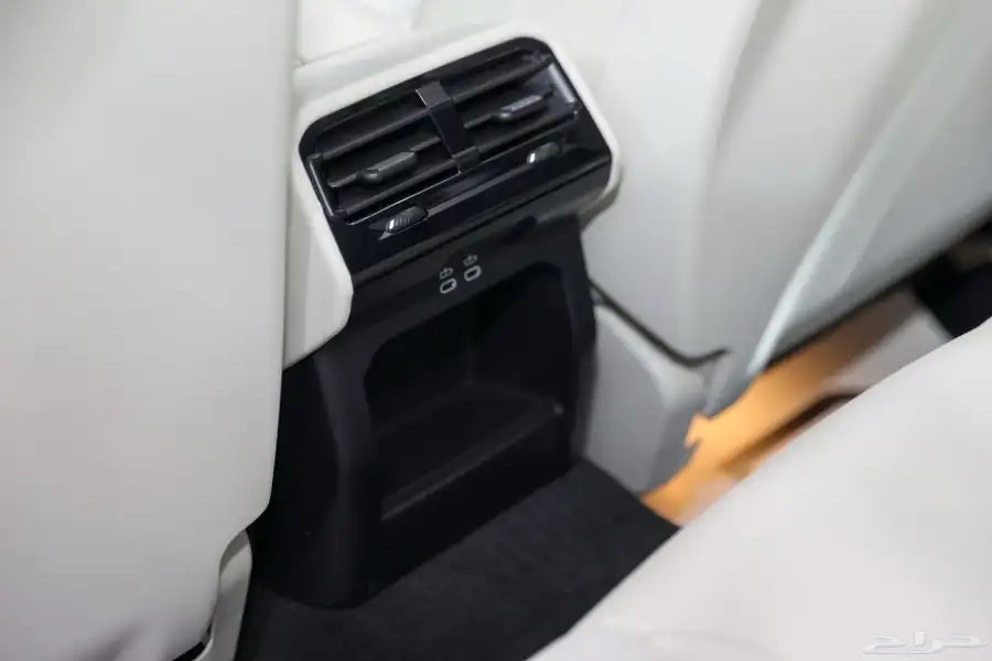 BMW520i جديدموديل 2026 8