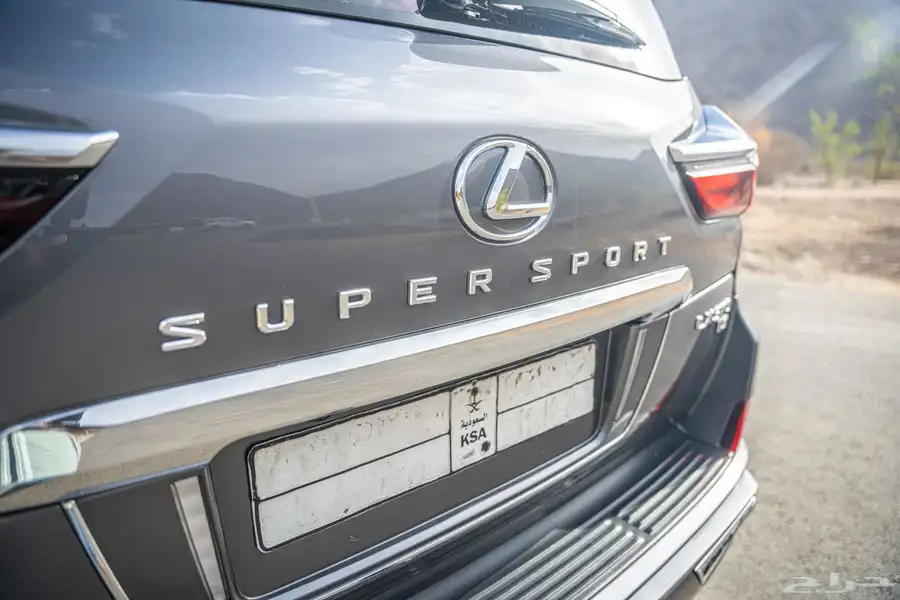 لكزس LX 570 الساير فل كامل سبورت 6