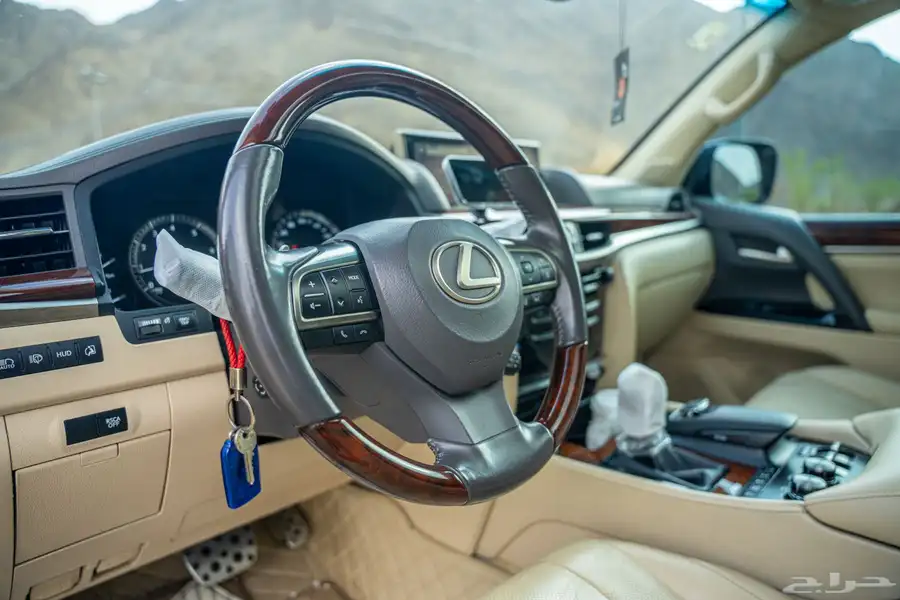 لكزس LX 570 الساير فل كامل سبورت 17