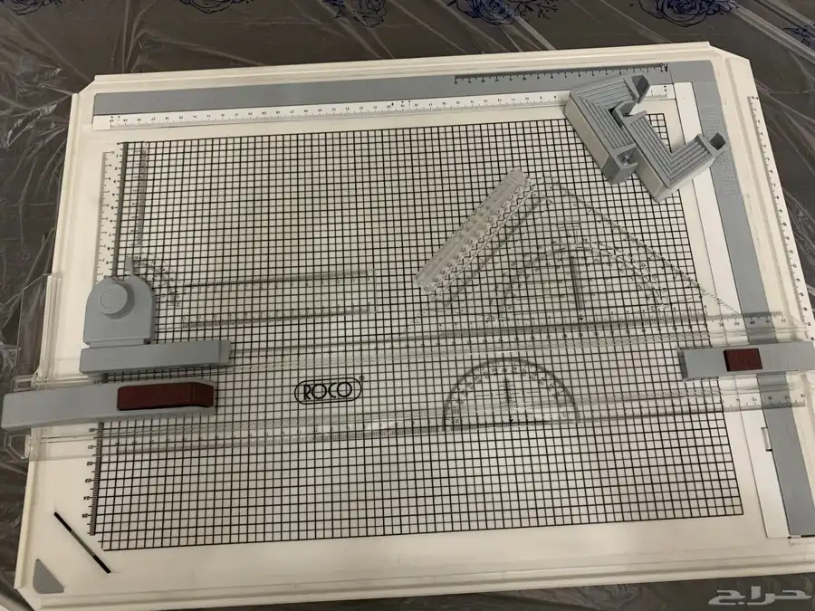 أدوات هندسية 0