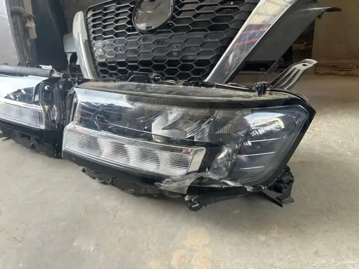 شمعات لاندكروزر فكسار 2022-2023 2