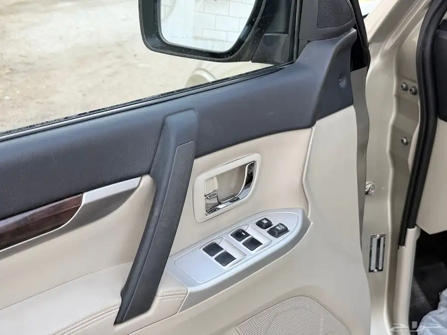 باجيرو موديل 2020 شرط ممشى 56 الف 9