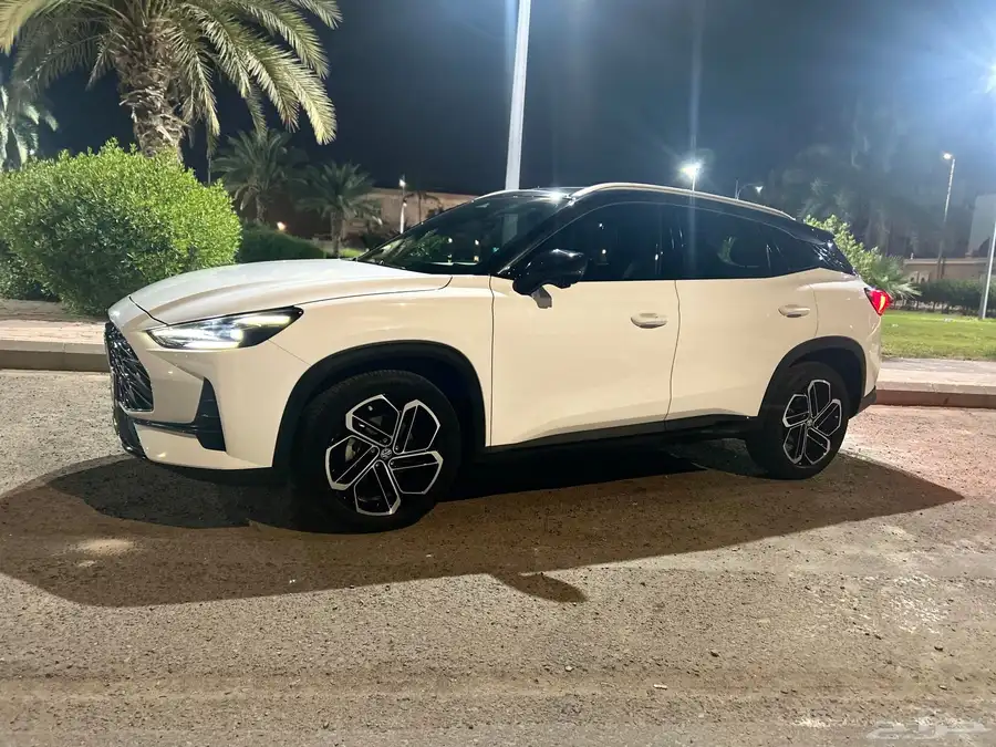 MG ONE 1