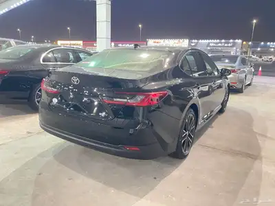 تويوتا كامري اسواد وارد عبداللطيف جميل 2025 LE 5