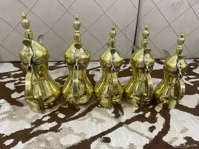 دلال طيبه نفس القصه بس الختم يختلف 7
