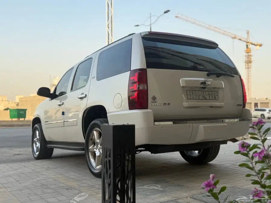 تاهو فل كامل LTZ 2011 10