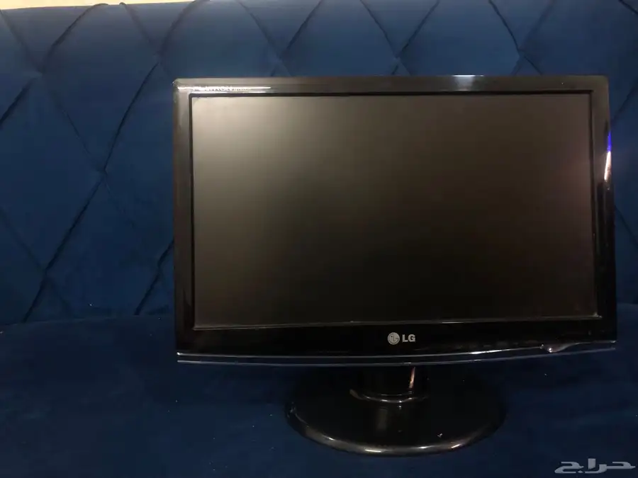 شاشة كمبيوتر من شركة LG 2