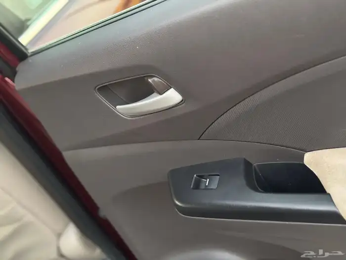 هوندا CRV 2013 دفع رباعي AWD 20