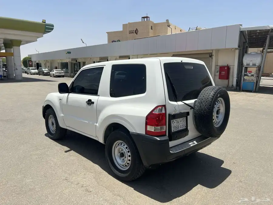 باجيرو 2006 2