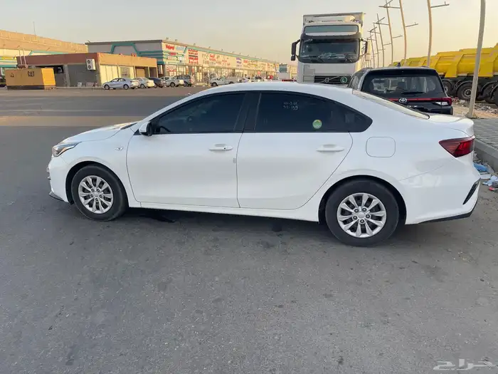 كيا سيراتو K3 موديل 2020 بطاقة جمركية نظيفه جدا 7
