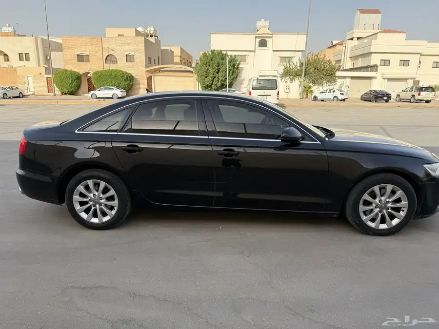 للبيع أودي A6 موديل 2015 3