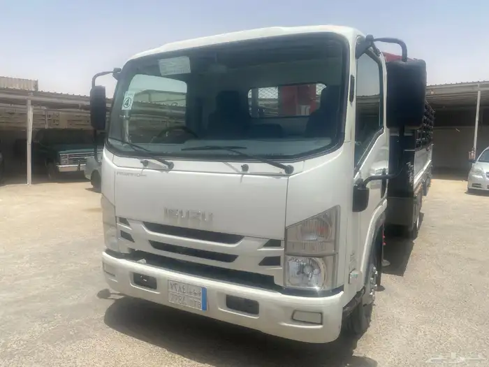 ايسوزو دينا للبيع موديل 2023 6