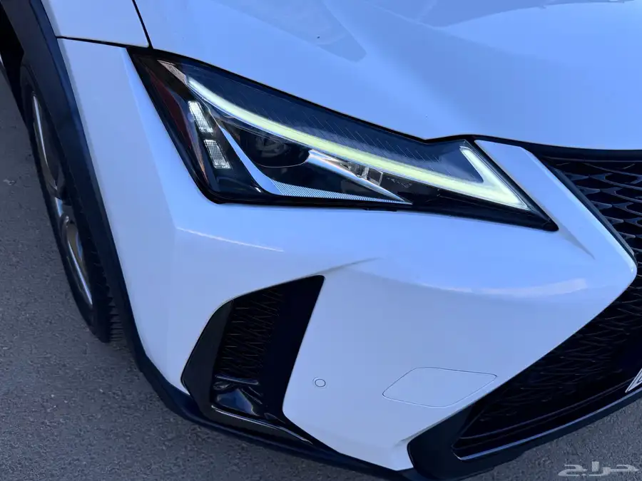 لكزس UX200 F SPORTS 2021 2