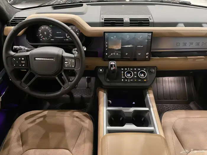 2025 Defender V8 P525 Edition One 19