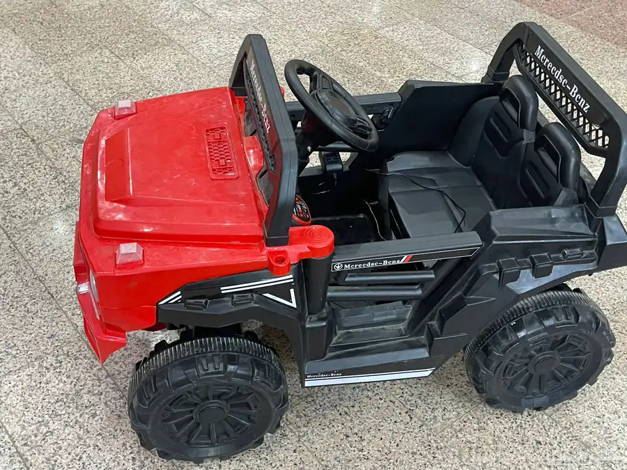 سيارات اطفال كهربائيه 2