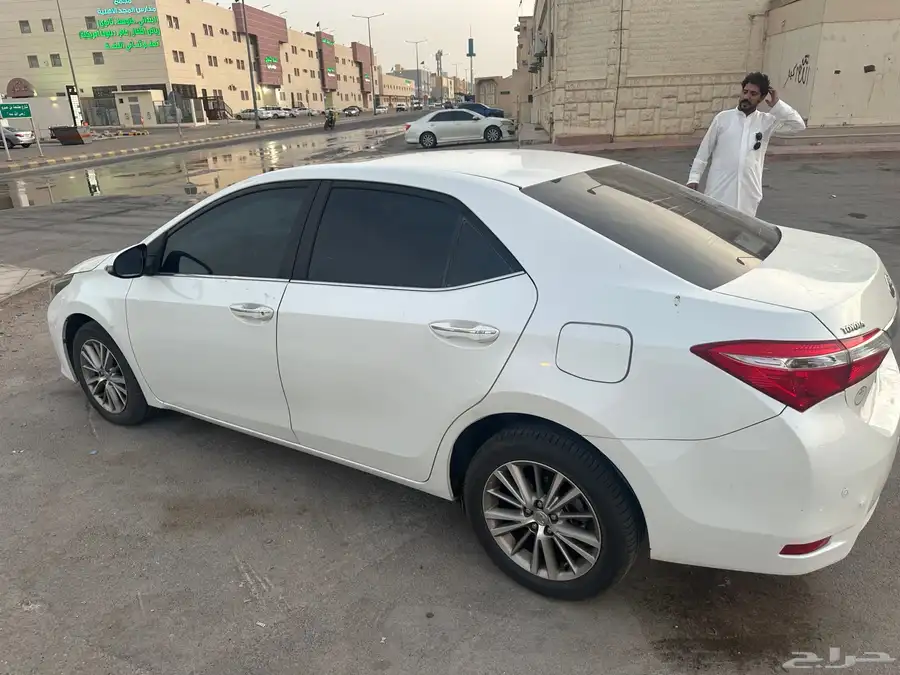 كورلا 2015 فل كامل مكينه 2000 5