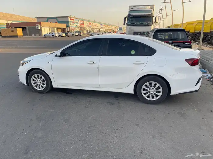 كيا سيراتو K3 موديل 2020 بطاقة جمركية نظيفه جدا 6