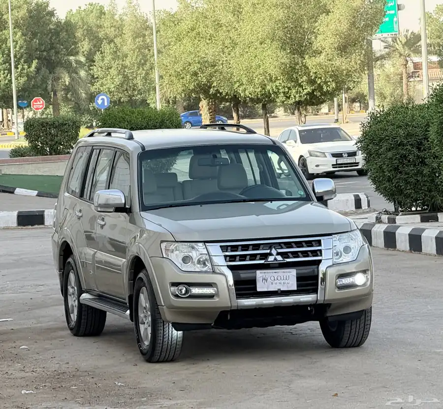 باجيرو موديل 2020 شرط ممشى 56 الف 2