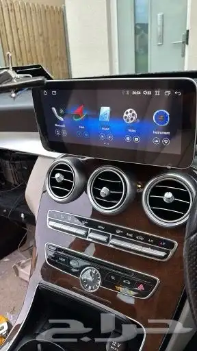 شاشة مرسيدس C 2015 وفوق كبيرة بنظام كار بلاير 1
