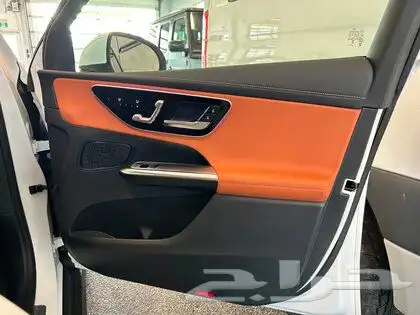 2025 Mercedes-Benz GLC300 4Matic 9