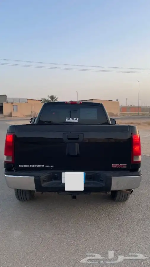 للبيع سييرا اسود 4