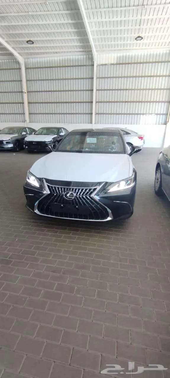 لكزس ES350CC م2025 بنزين - سعودي 1