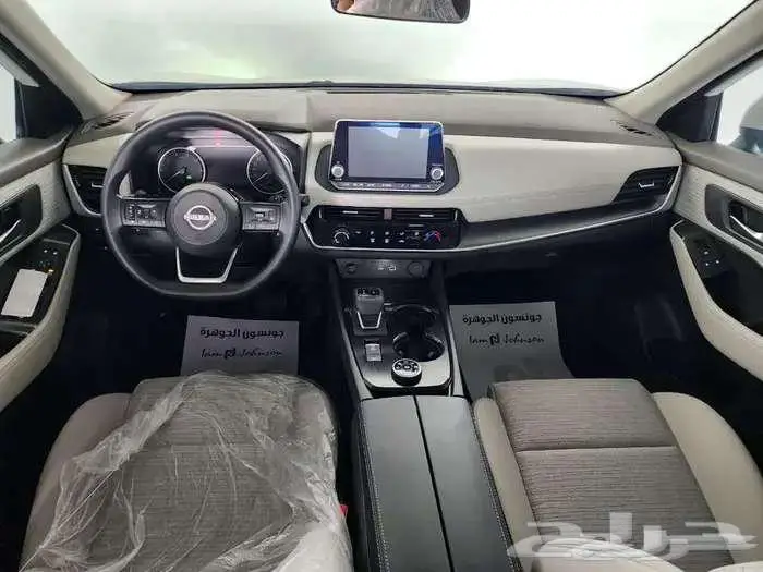 نيسان اكستريل ستاندر ونص فل 5 و7 مقاعد موديل 2025 4