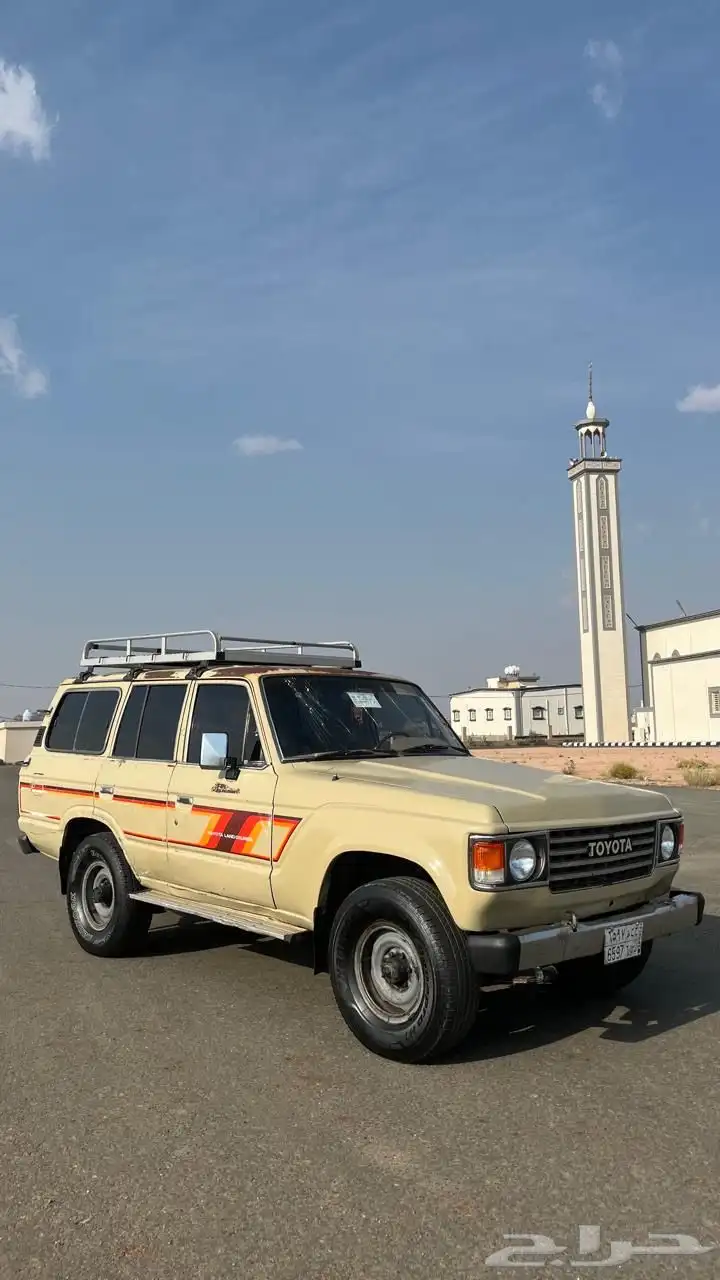 سياره 4