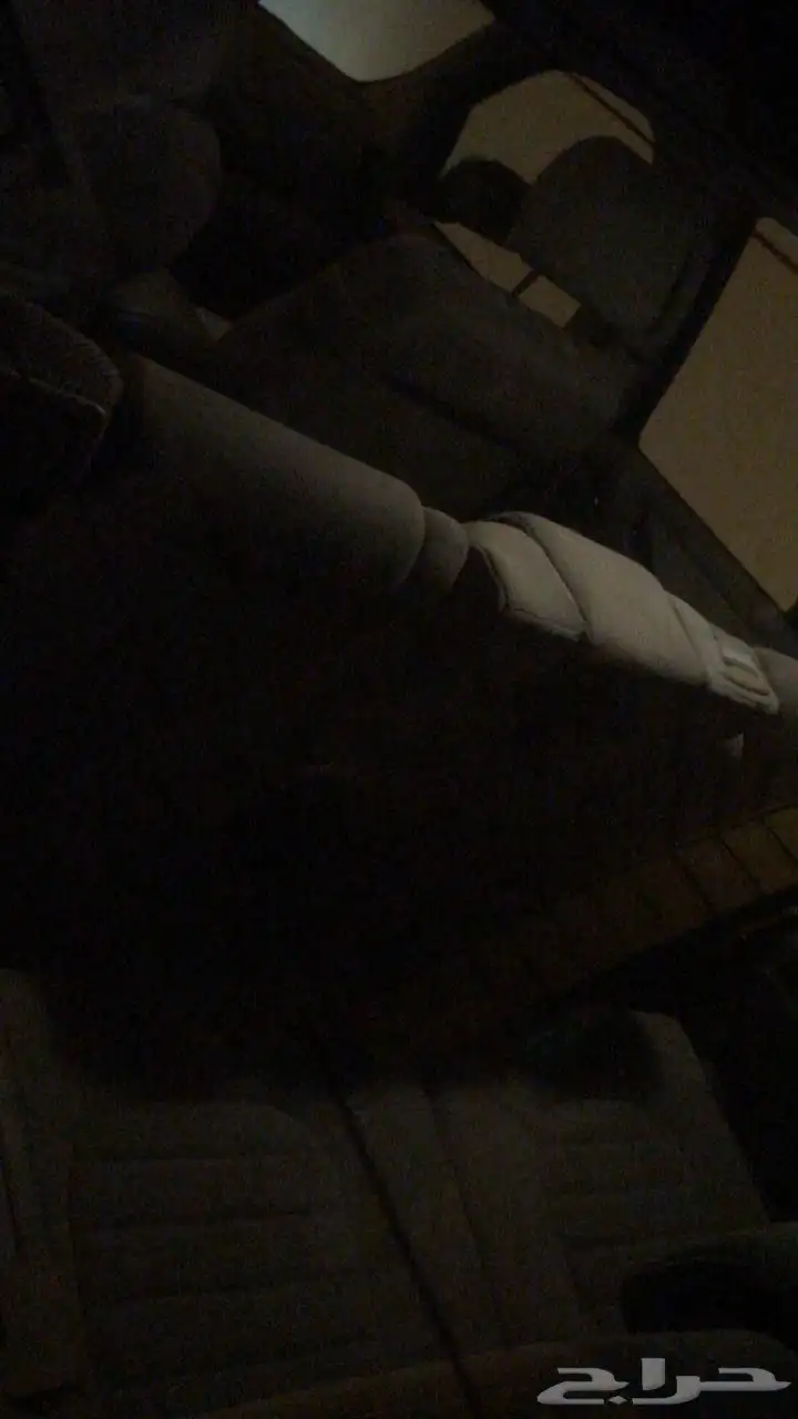 نيسان 3