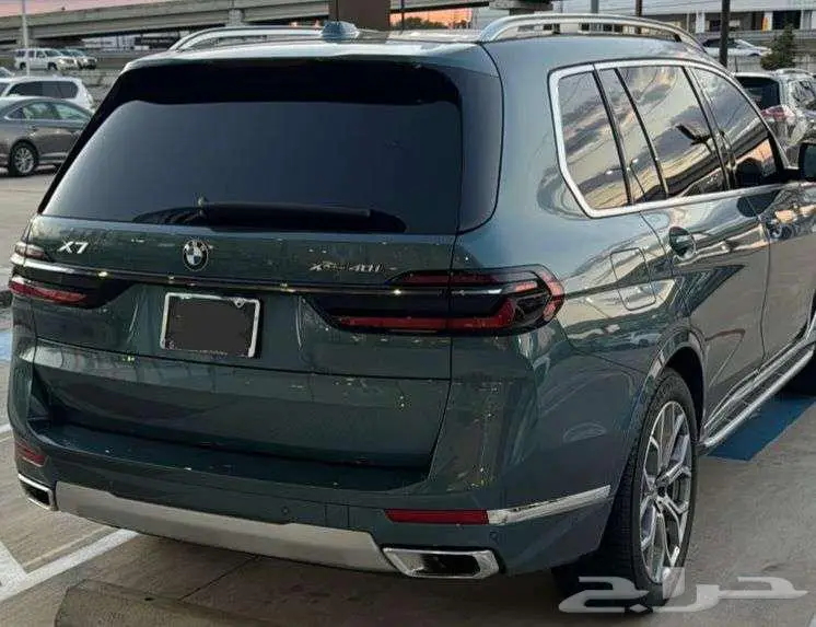 BMW X7 2024 فل كامل 6